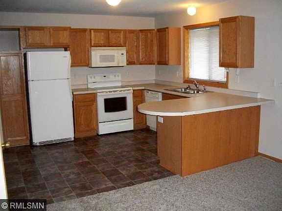 2nd image of 800 Juniper Ln NW