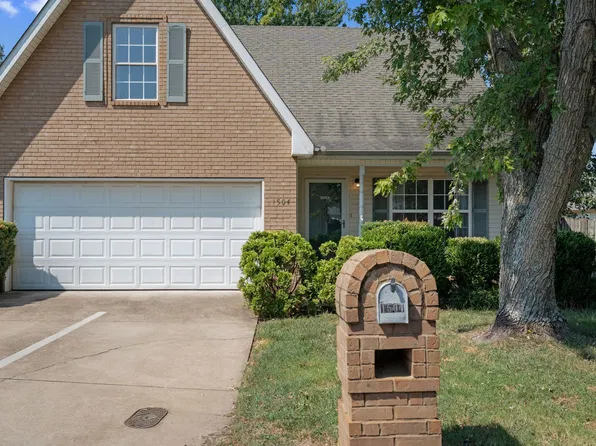 1504 Carrick Dr, Murfreesboro, TN 37128