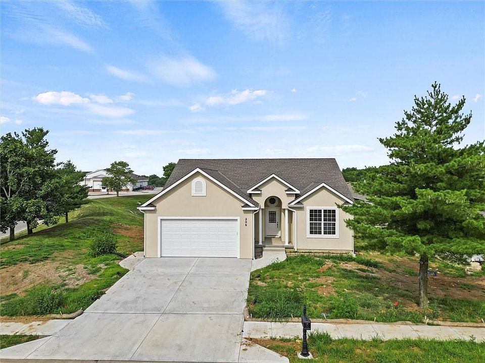2403 Merlot Pl, Excelsior Springs, MO 64024 MLS 2442270 Zillow