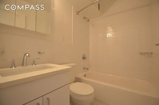 Rented by Compass | media 18