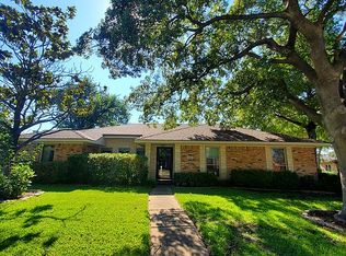 6105 Bronze Leaf Dr, Plano, TX 75023