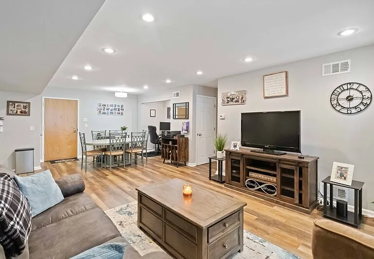 61 Mount Kemble Ave #308 — Photo 4