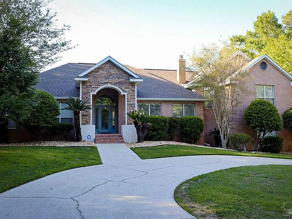 2nd image of 2525 Pleasant Valley Dr