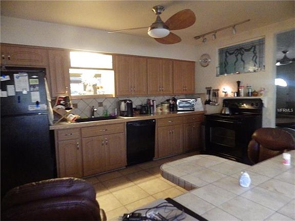 5th image of 850 42nd Ave N