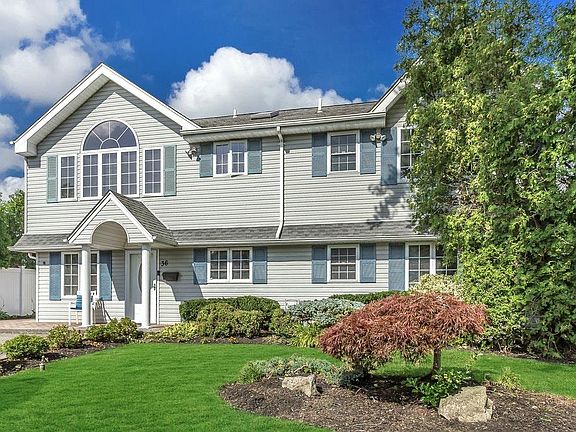 3rd image of 36 Faith Ln