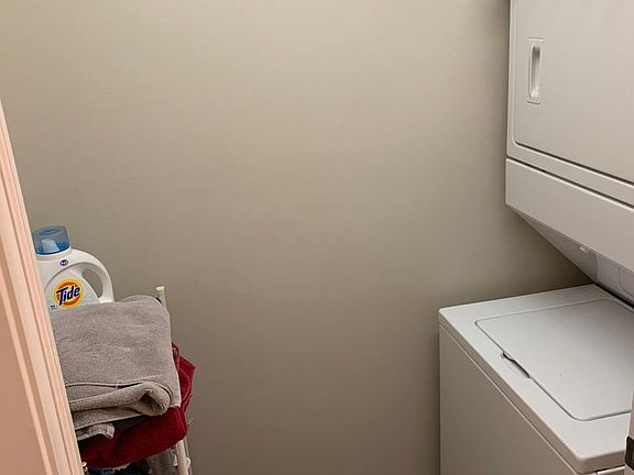 5th image of 5192 Sassafrass Dr Unit 201