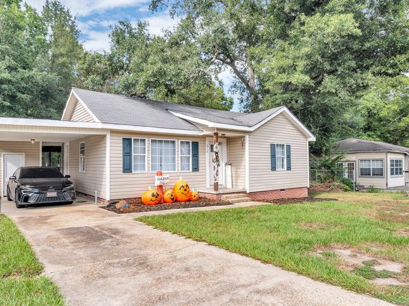 314 Petal Dr, Petal, MS 39465