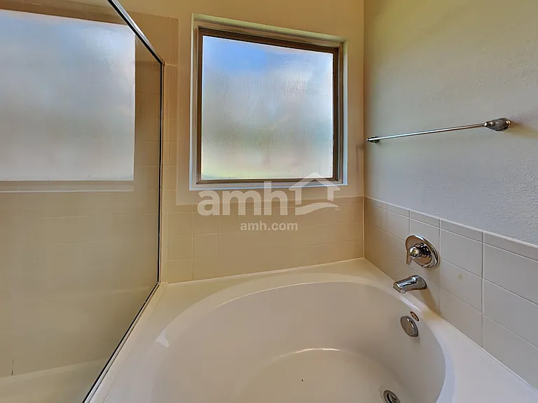 10016 Sterling Place Dr — Photo 14
