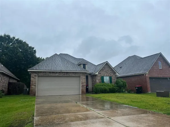 500 Magnolia Knee Dr, Carencro, LA 70520
