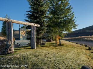 2122 Spring Hollow Run, Tetonia, ID 83452