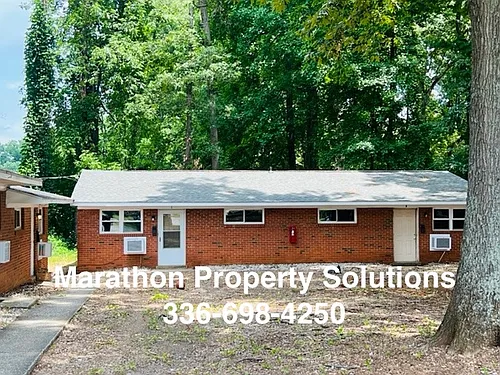 3304 Martin Ave #D Photo 1