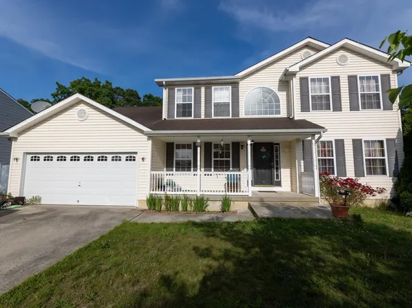 404 Ebony Tree Ave, Galloway, NJ 08205