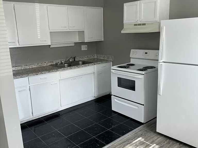 3009 Mid Dale Ln #4 — Photo 3