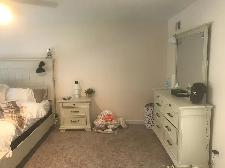 305 Village Ct — Photo 18