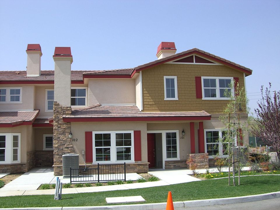 Exterior Photo of Bldg 1