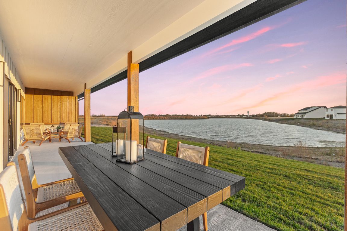 next background image