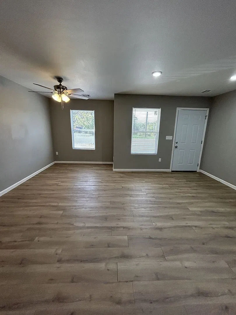 716 N Columbus Street — Photo 3