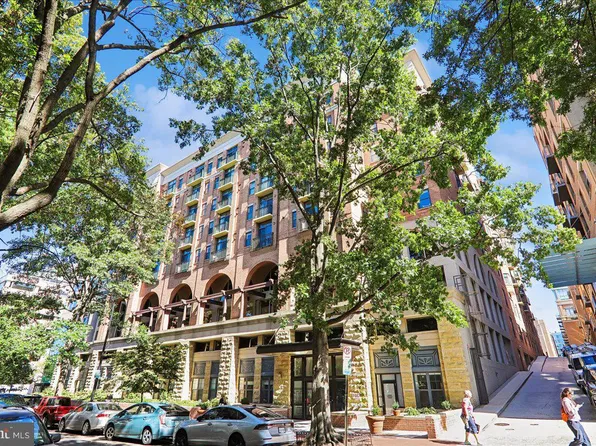 1111 25th St NW APT 620, Washington, DC 20037
