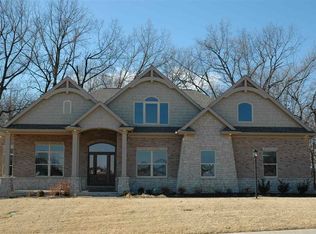 9000 Jenkins Ln, Evansville, IN 47725