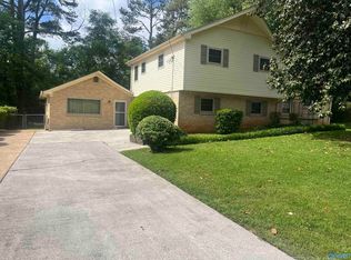 3603 Cedarhill Ave NW, Huntsville, AL 35810