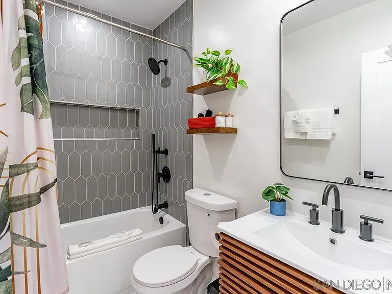 725 Pennsylvania Ave — Photo 36