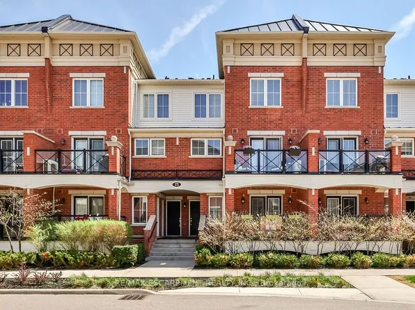 2480 Post Rd #14, Oakville, ON L6H 0K1