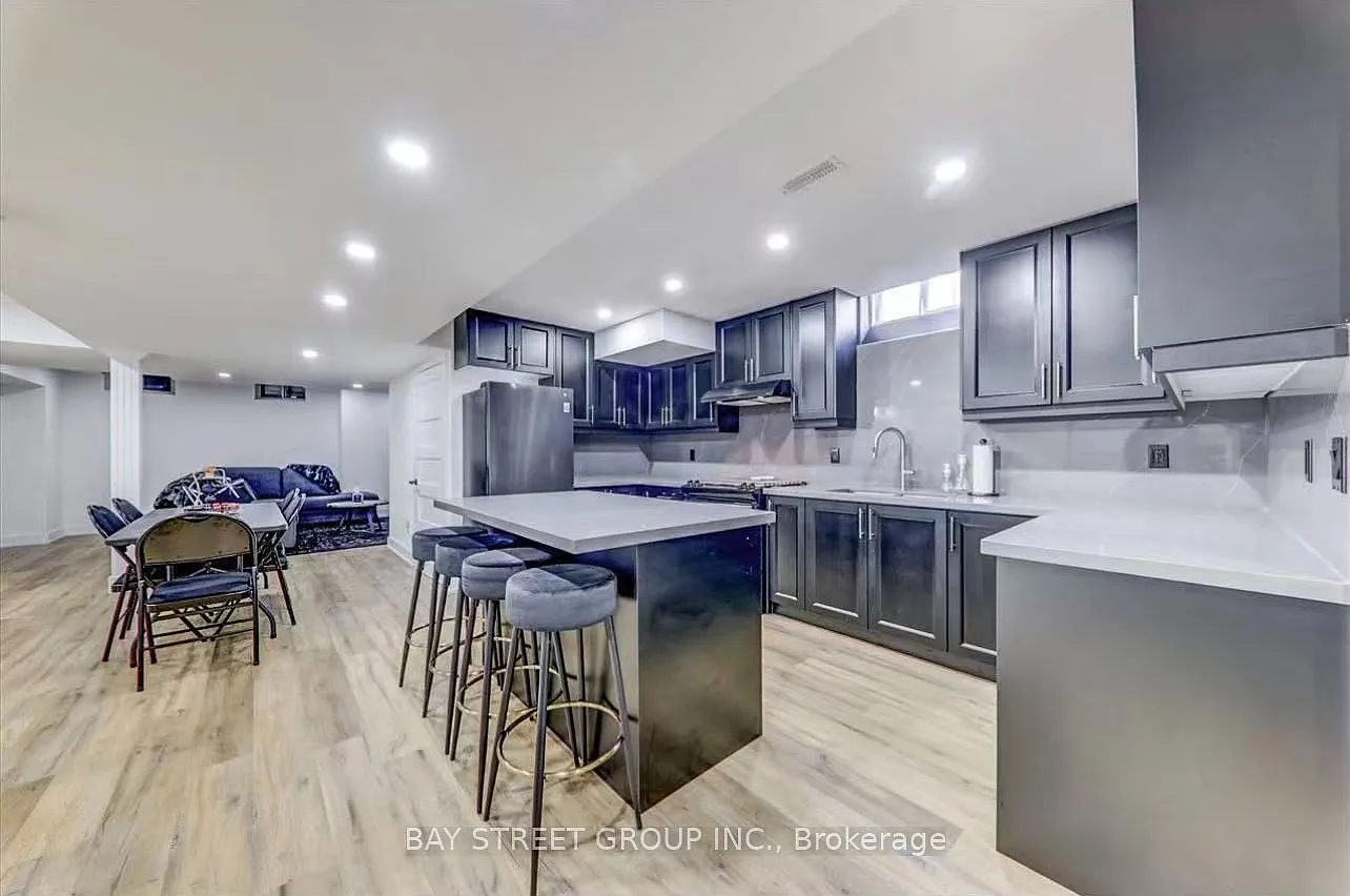 2 bed, $1,650 — Photo 4