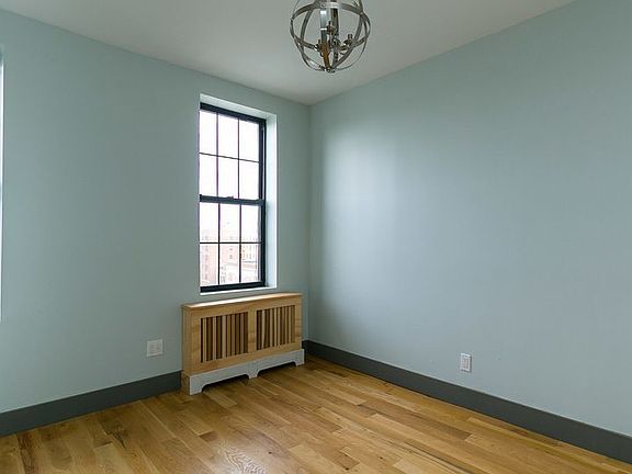 2nd image of 55 E 21st St APT 6G