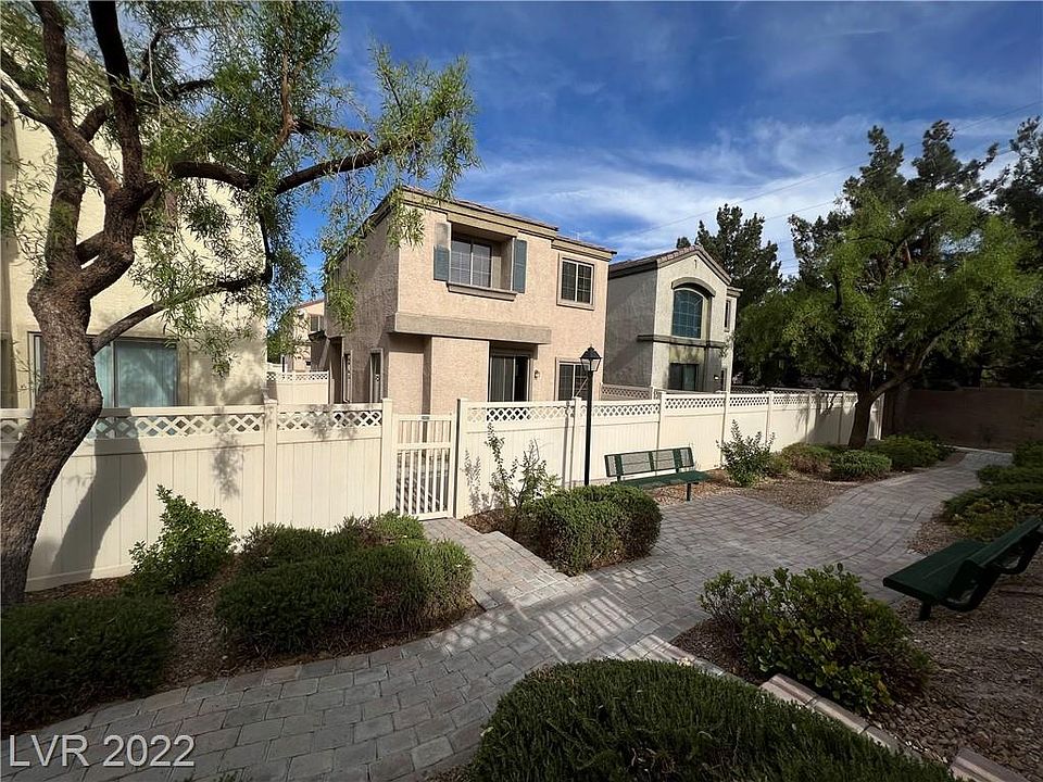 1st image of 6409 Pine Willows Ct