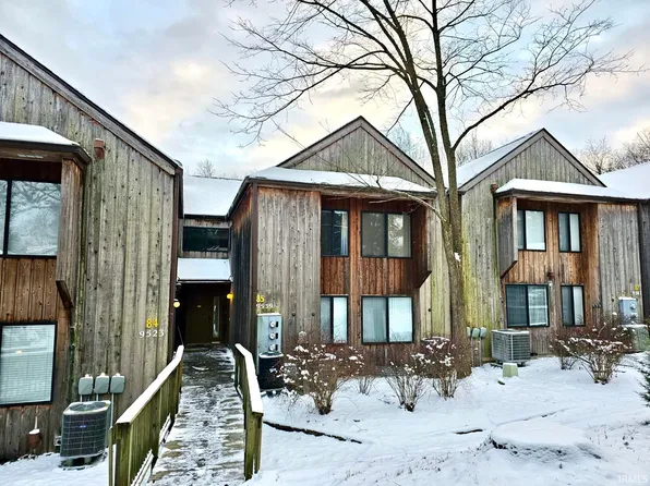 9539 S Pointe Lasalles Dr #85, Bloomington, IN 47401