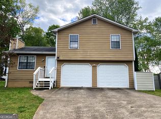 4050 Warren Rd, Flowery Branch, GA 30542