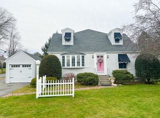 159 Maple St, East Longmeadow, MA 01028