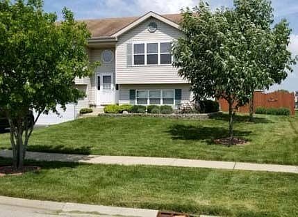 1st image of 914 Arrowhead Dr