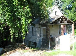 3 John St, Carnegie, PA 15106