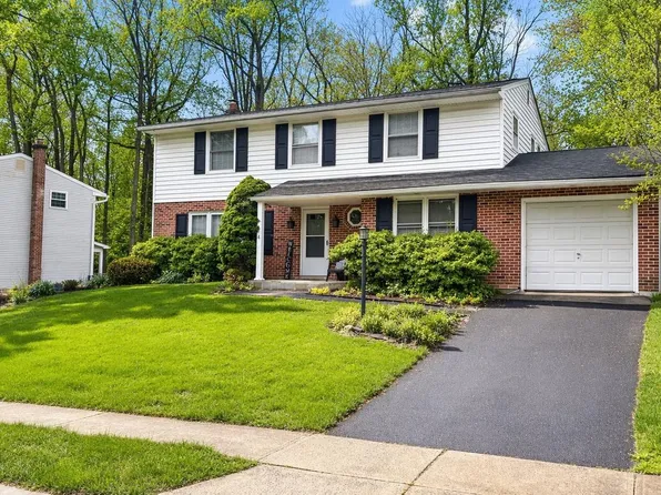 4 Magnolia Ct, Wilmington, DE 19810