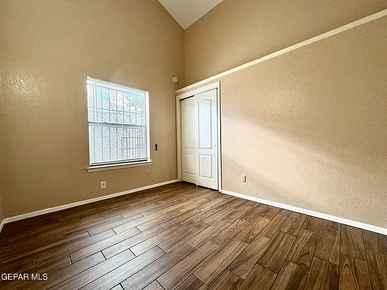 12146 El Greco Cir — Photo 14