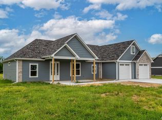 4300 Cypress Grove Rd, Marion, IL 62959