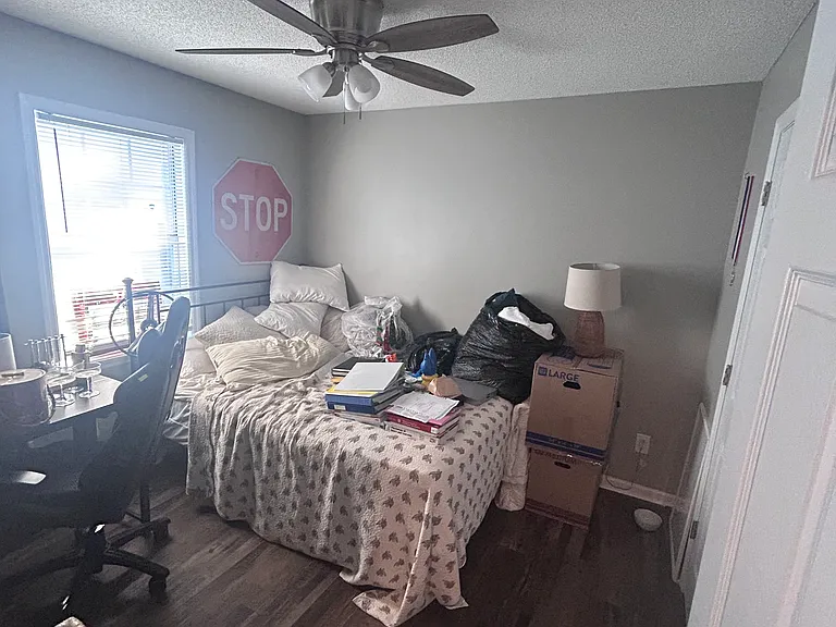 2564 Marathon Dr — Photo 8