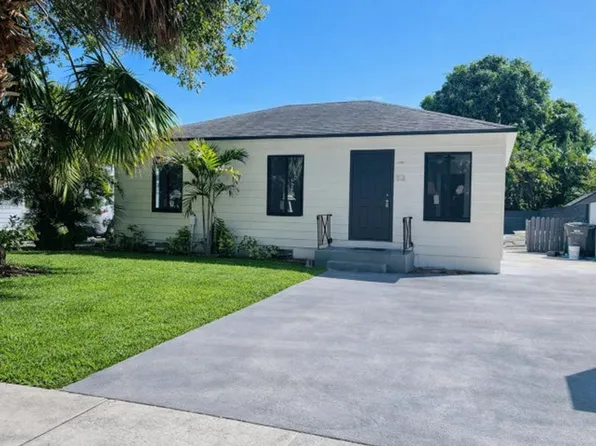 824 Winters St, West Palm Beach, FL 33405