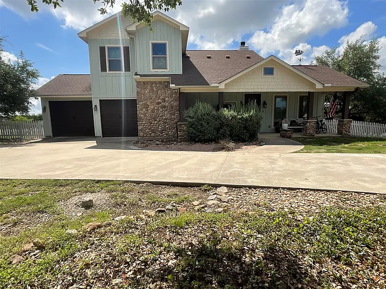 1009 Lauder Dr — Photo 24