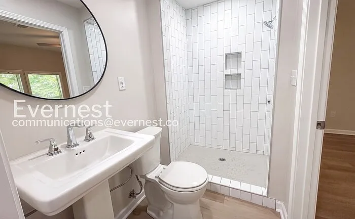 2044 Saulsbury Pl — Photo 16