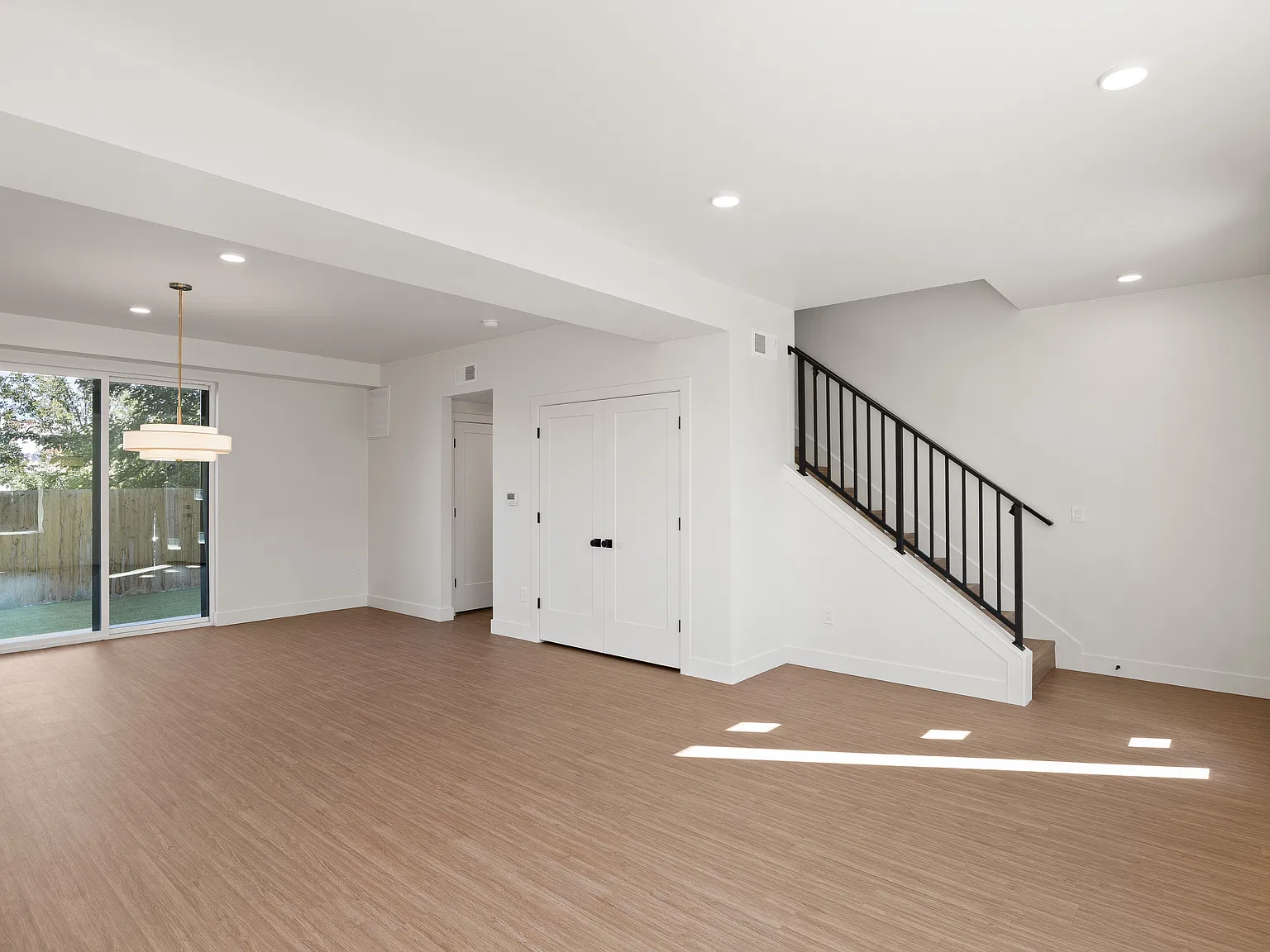 2162 S Lake St — Photo 4