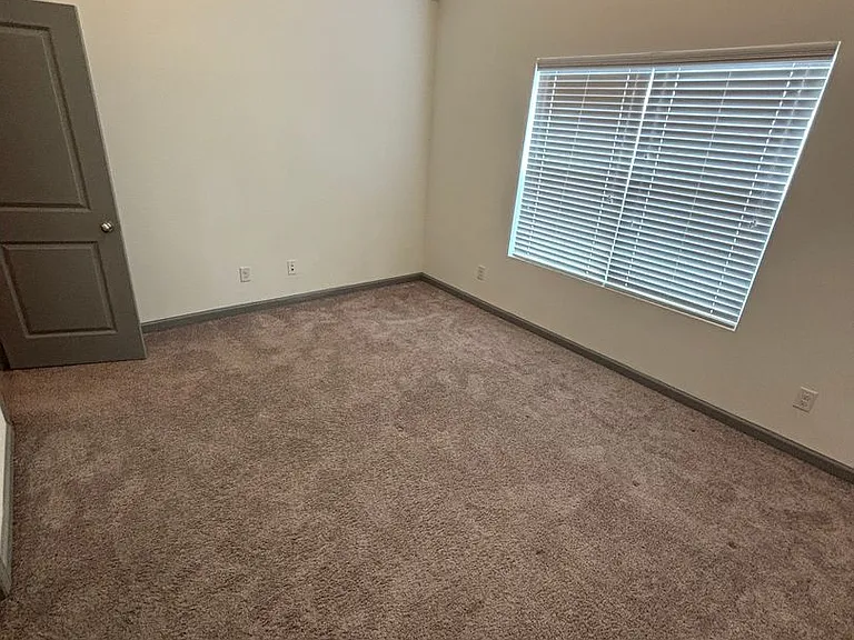 703 Buddy Ct — Photo 15