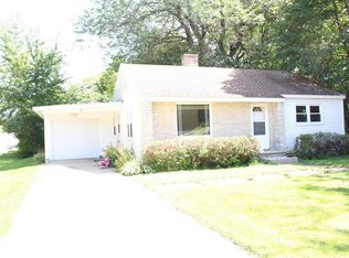 502 S Main St, Deerfield, WI 53531