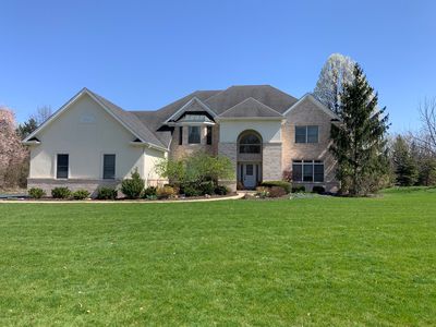 4 Enclave Way, Hawthorn Woods, IL, 60047