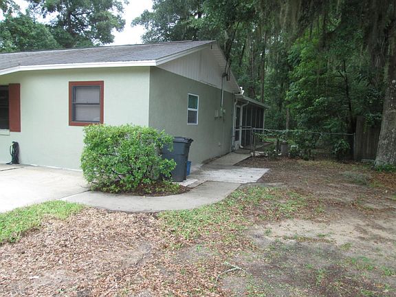 3rd image of 6840 SE 108th St