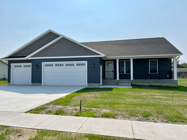1405 Kellie Ave SW, Independence, IA 50644