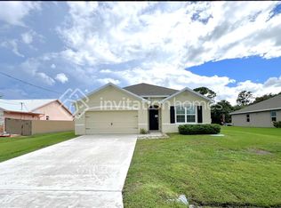 474 SW Eyerly Ave, Port Saint Lucie, FL 34983