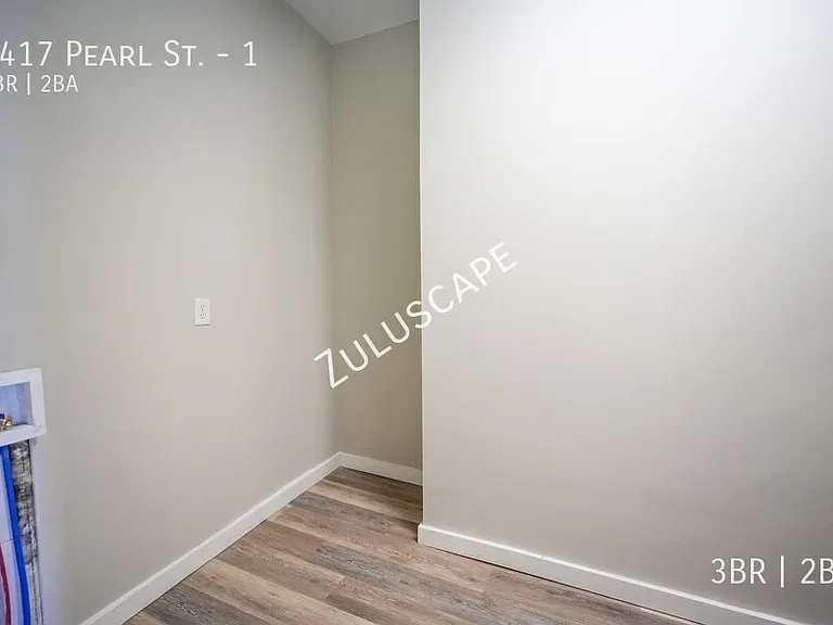 2417 Pearl St #1 — Photo 14