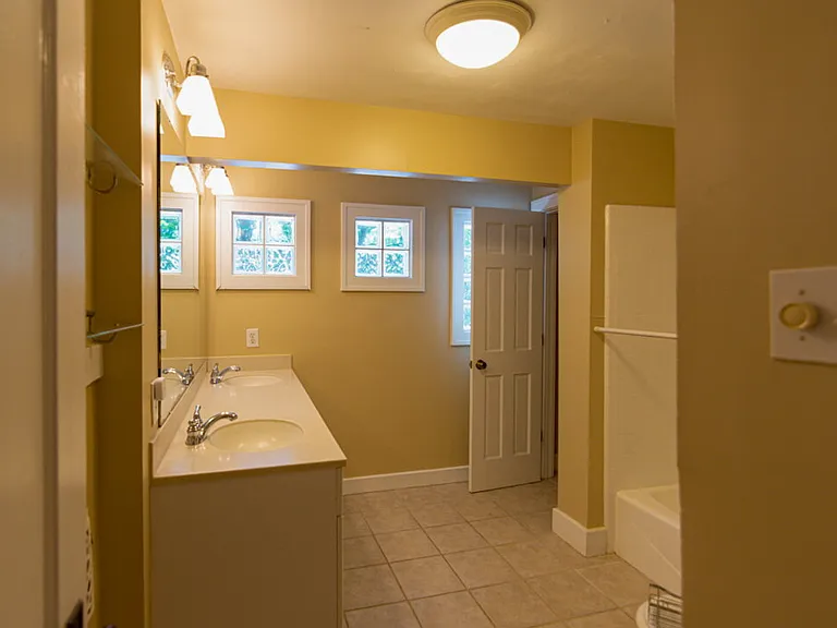 26 Bagwell Ave — Photo 37